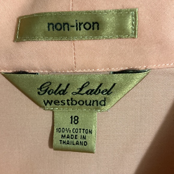 Westbound gold label Size 18 sleeveless non-iron buttoned down peach blouse - Picture 6 of 9